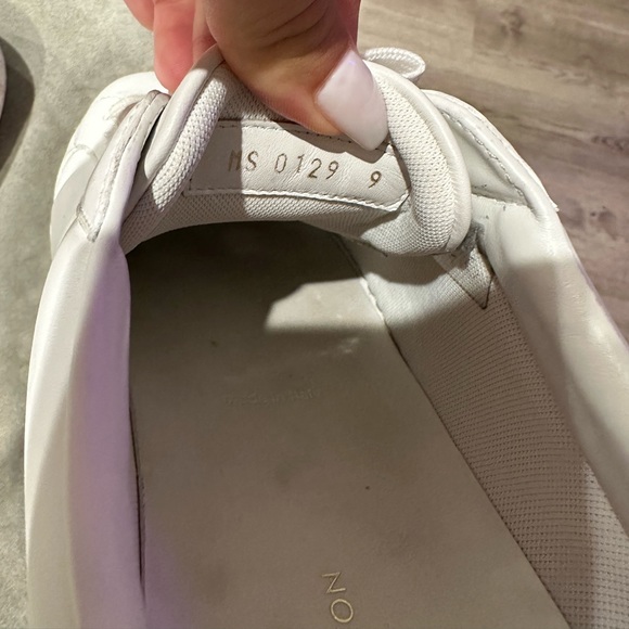 Men’s Louis Vuitton Sneakers - Picture 7 of 7